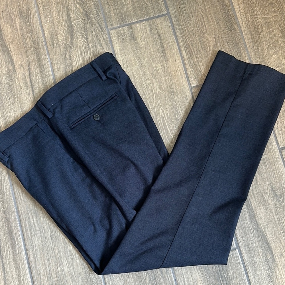Perry Ellis Portfolio Classic Dark Blue Dress Pants. Men’s size 33/32